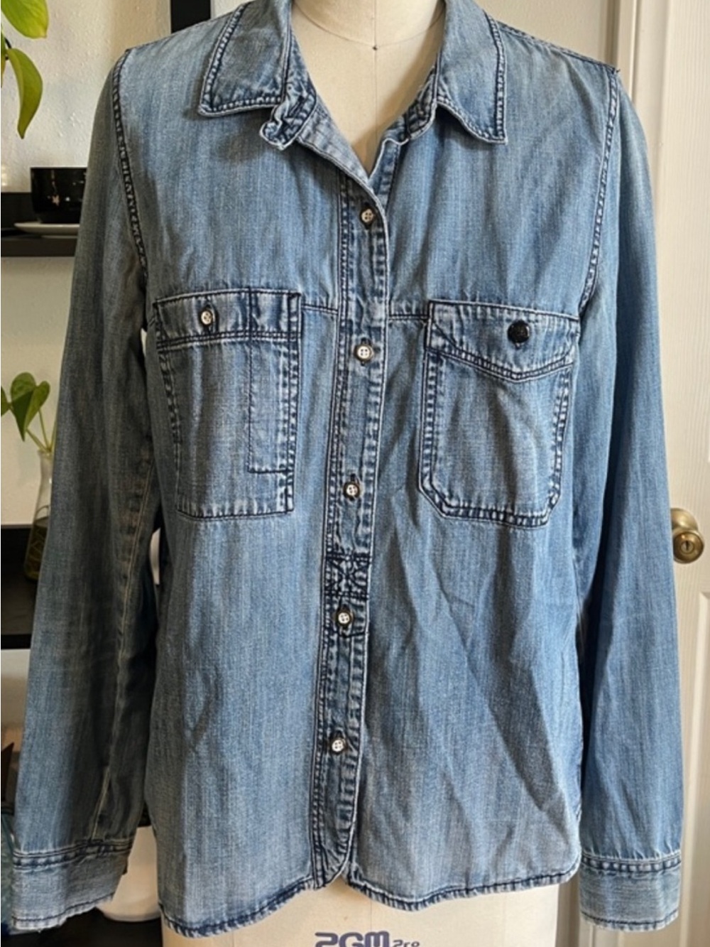 Madewell Women's Denim Button Up size S with white distressed metal buttons